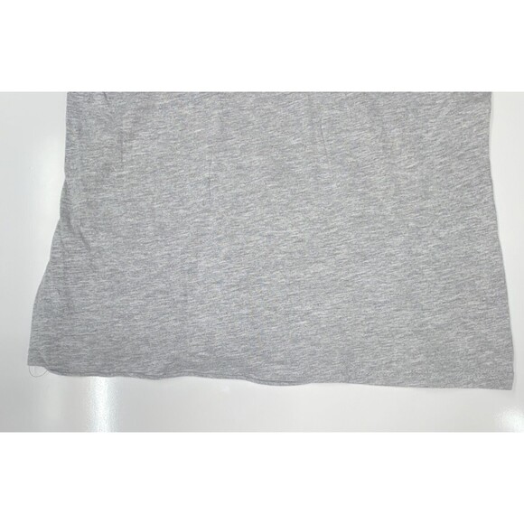 Hogwarts Harry Potter Graphic T shirt XL Class Crest Grey Short Sleeve V neck - Picture 10 of 12